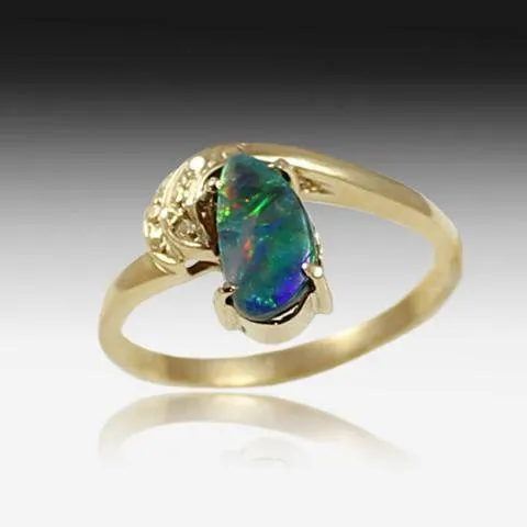 14KT YELLOW GOLD BLACK OPAL RING
