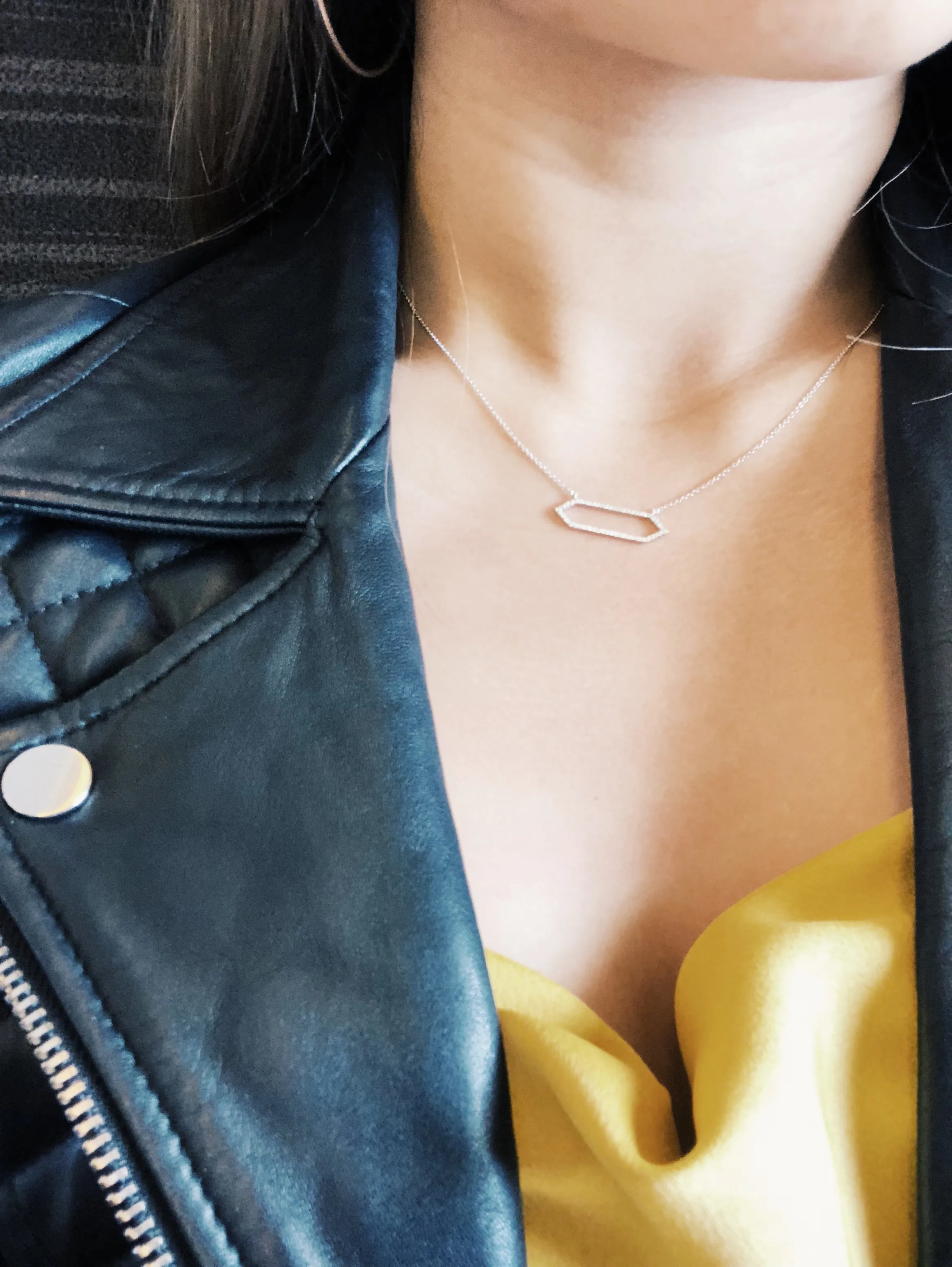 18k Gold Hollow Hexagonal Shape Diamond Necklace