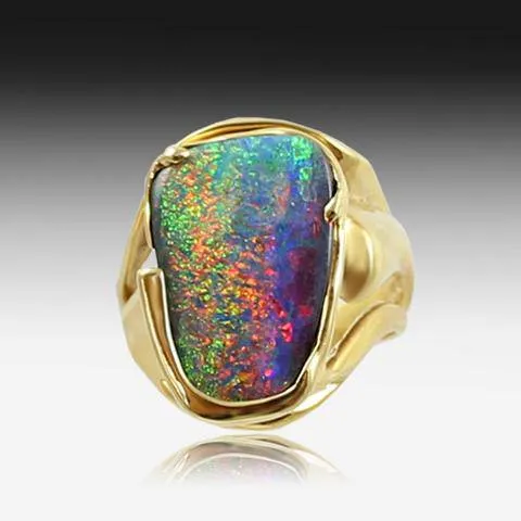18kt Gold Ring Boulder Opal