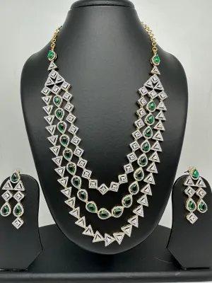 AD Green Stone Three Line Teen Lada Short Neckalce
