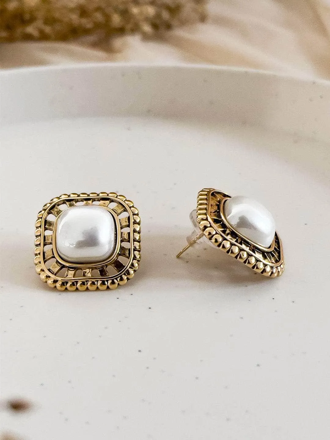 Baroque Pearl Elegance Earrings