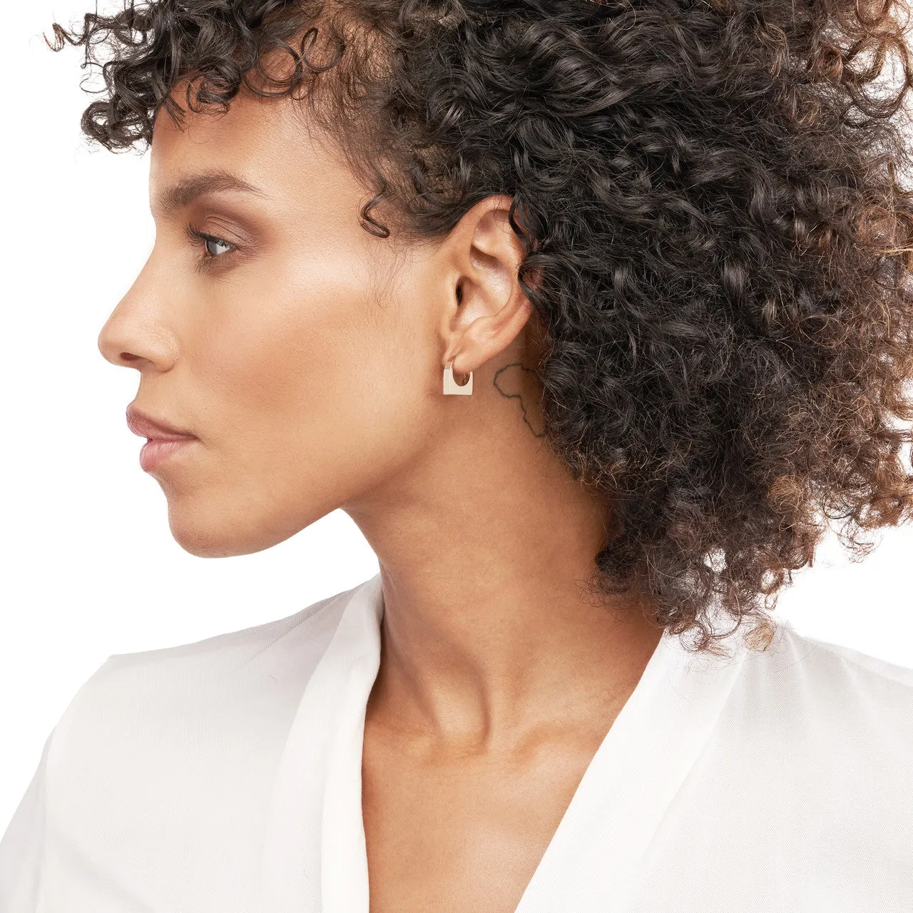 Belle Bar Earrings