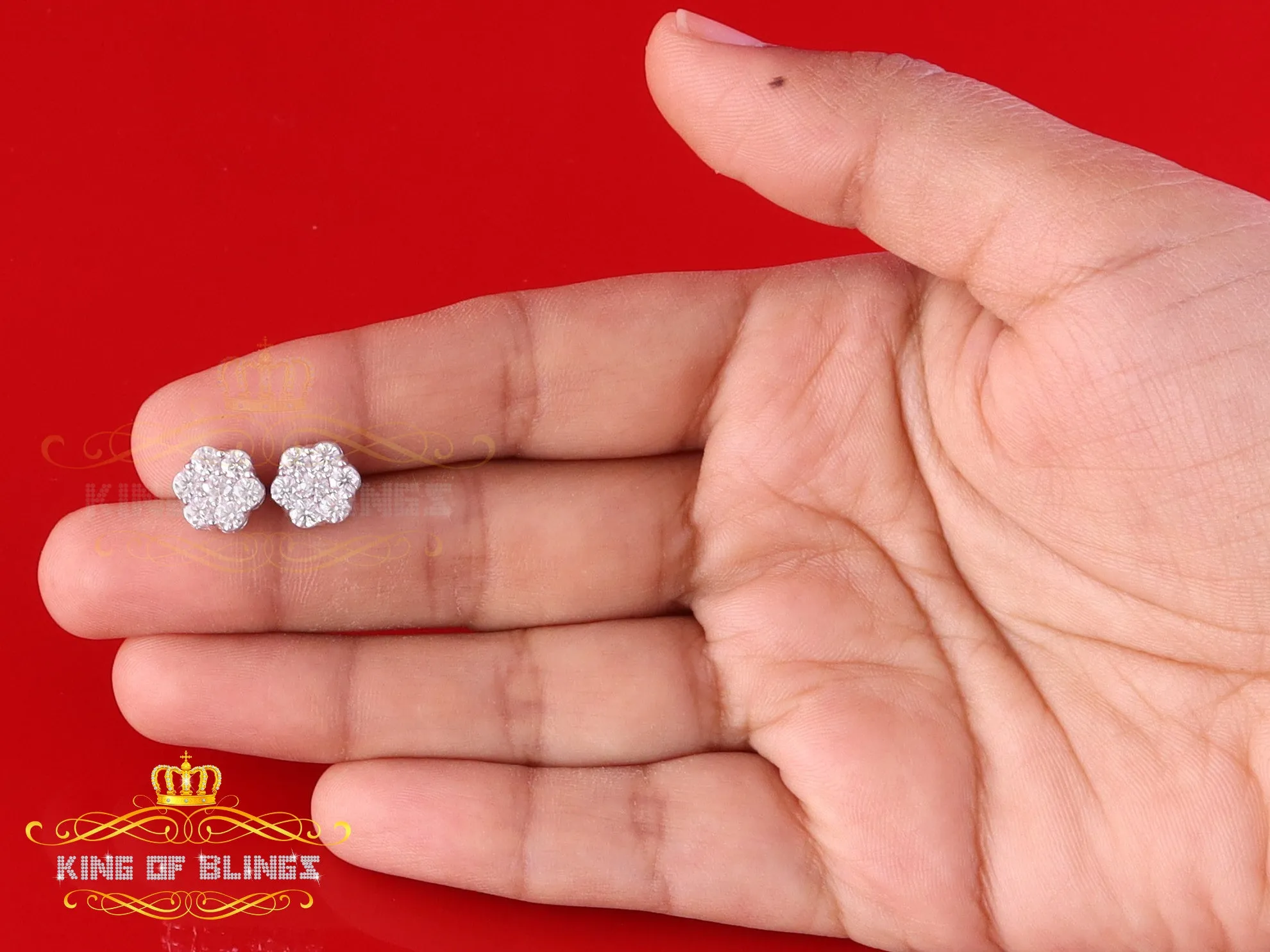 King of Bling's Men's/Women's 925 Silver White 1.66ct VVS 'D' Moissanite Floral Stud Earrings