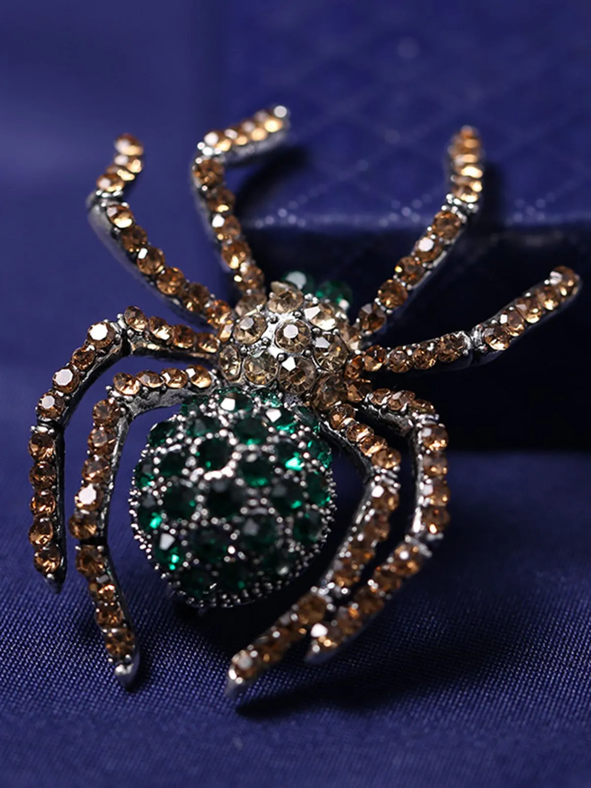 Latest Halloween Spider Rhinestone Brooch