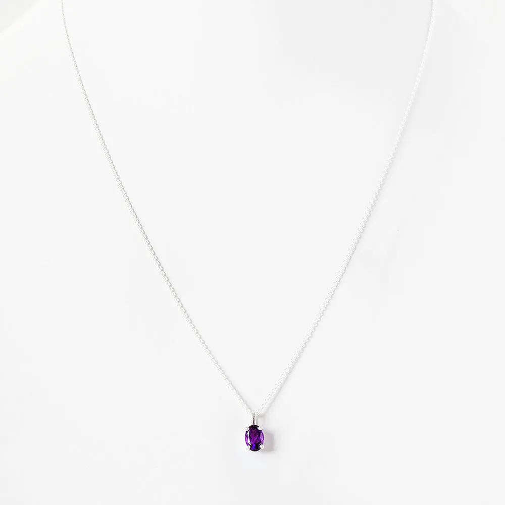 Luna, an Oval cut Amethyst Necklace - 7x5mm