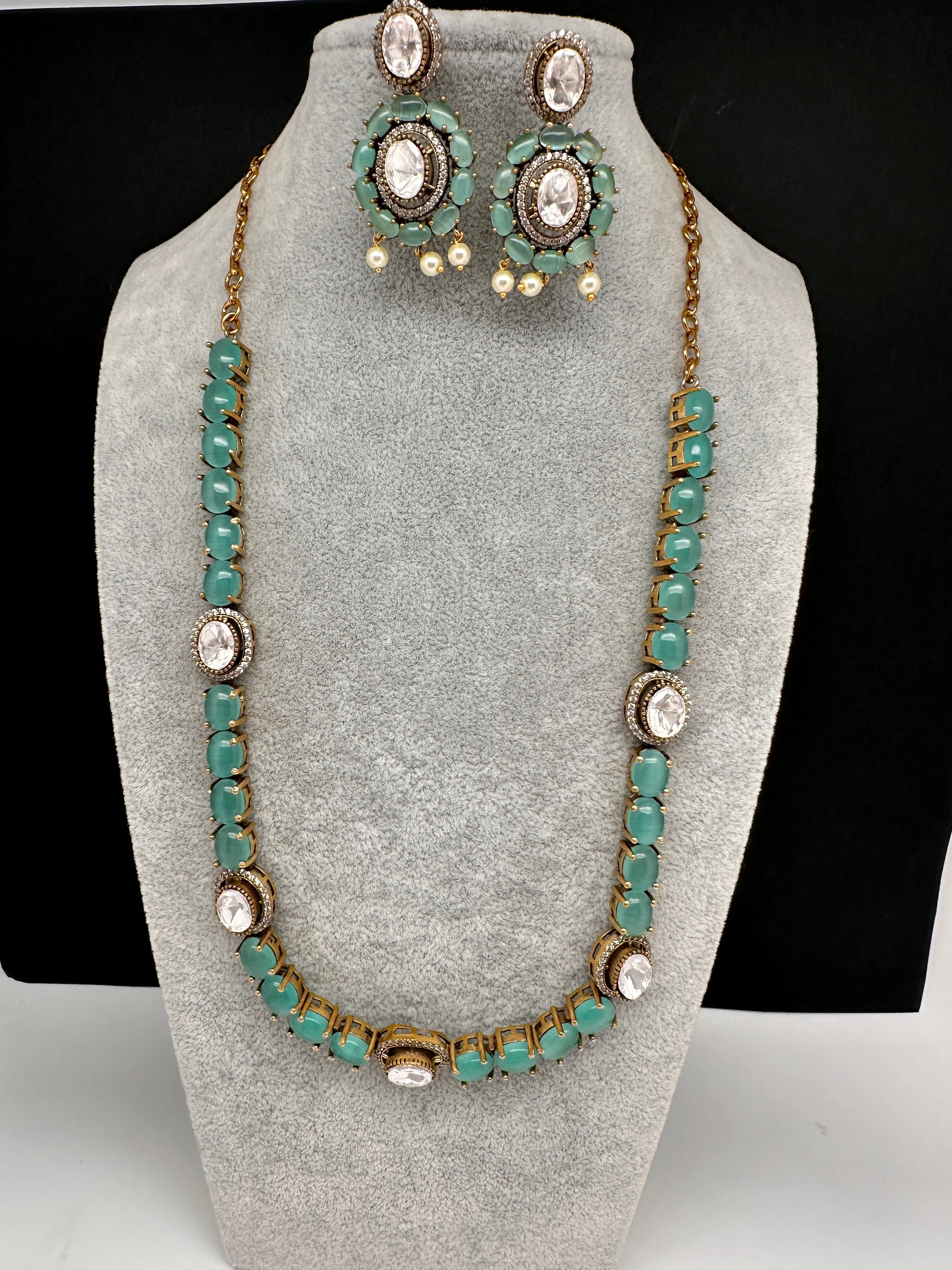 Moissanite Monalisa Color Stone Short Necklace