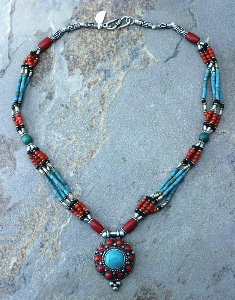 Shigatse Coral necklace