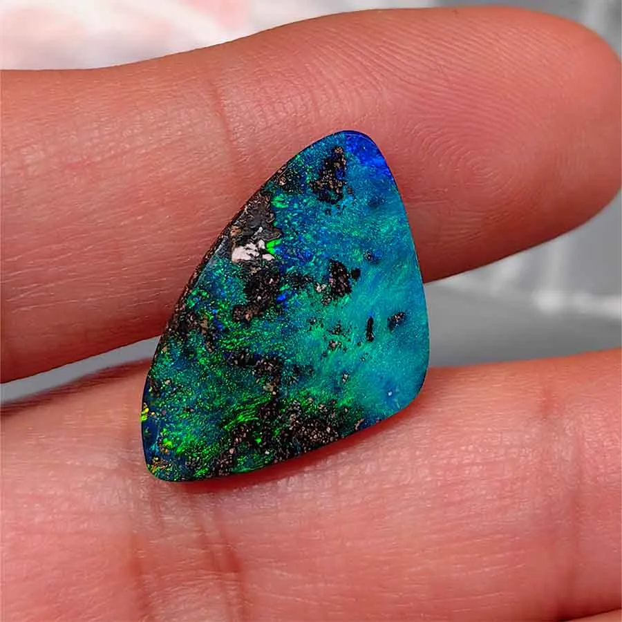 Triangle Natural Australian Boulder Opal Loose Gemstone Green& Blue 9.44ct