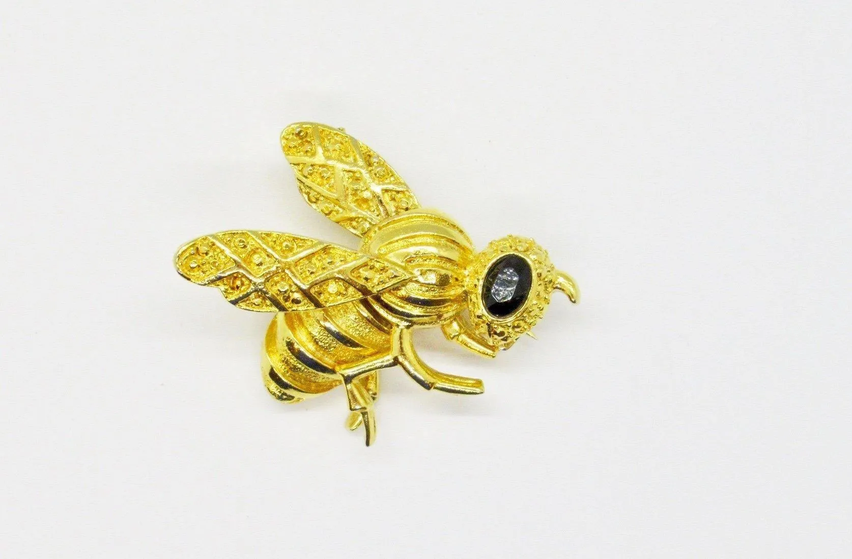 Vintage Gerry's Golden Bee Brooch with Great Detail