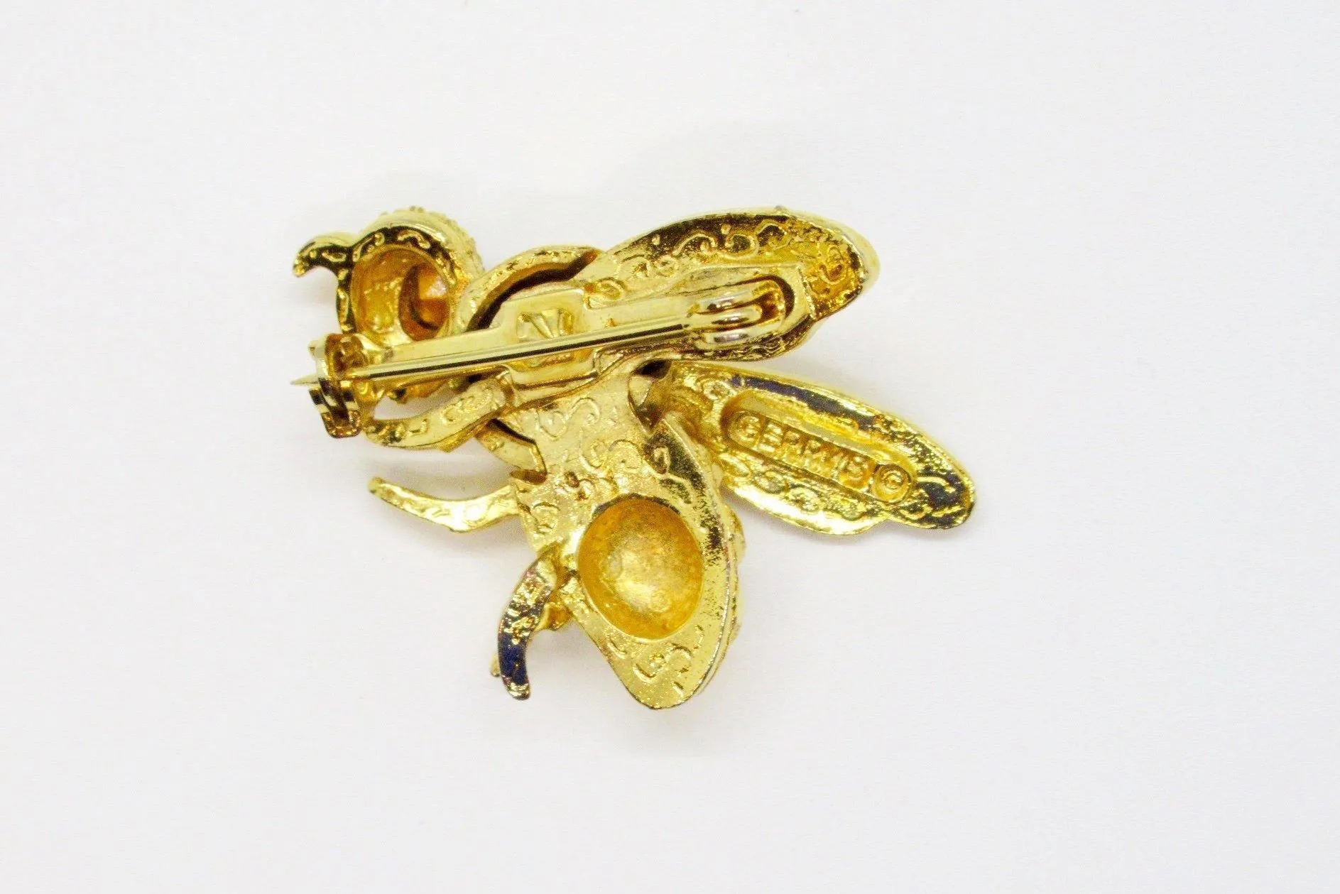 Vintage Gerry's Golden Bee Brooch with Great Detail
